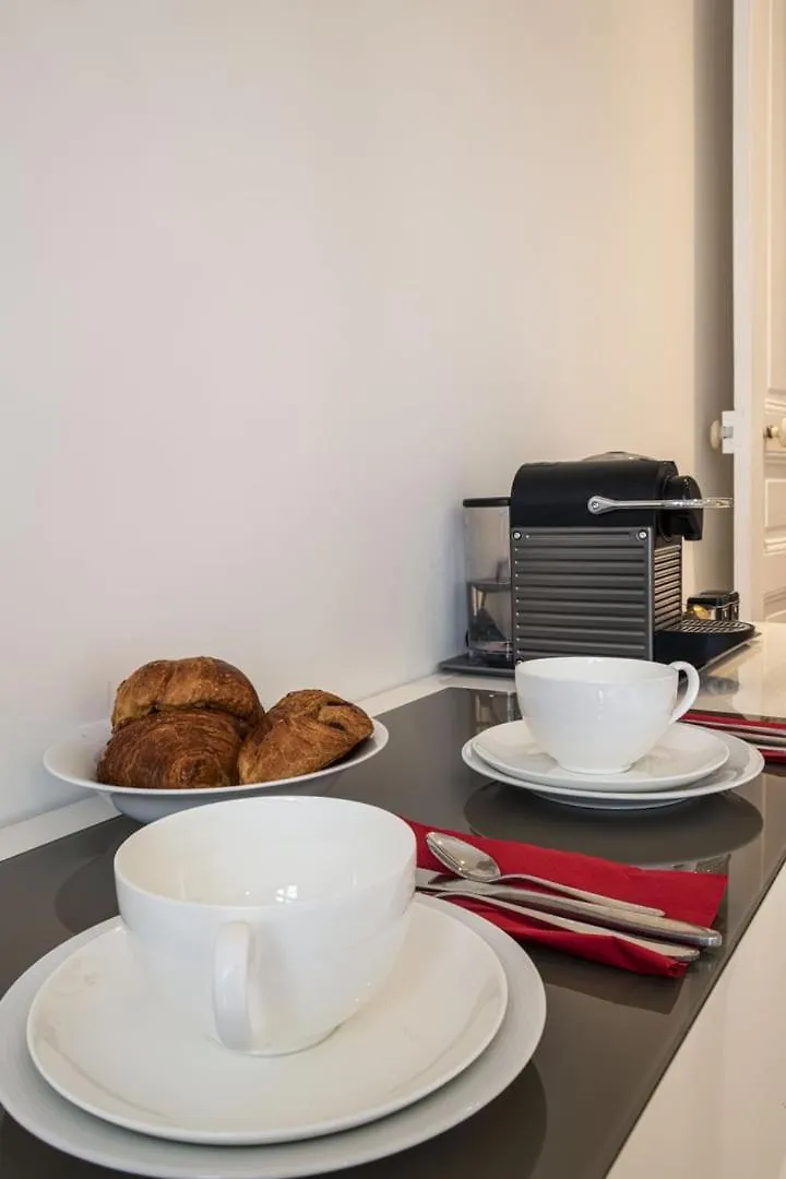 Апартаменты Tiny House St Germain Париж Франция